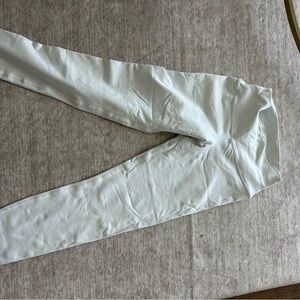 ALO Yoga White Seamless Workout Top